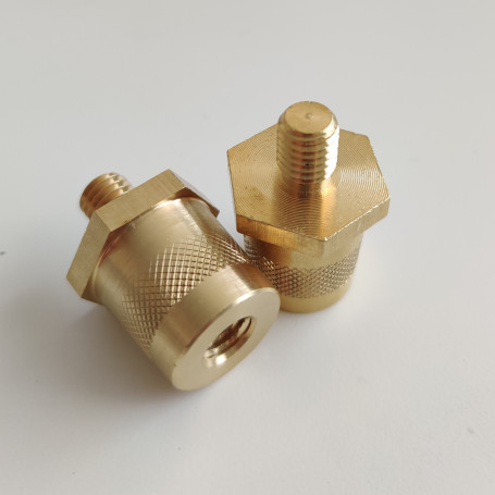 Adaptateur batterie M8